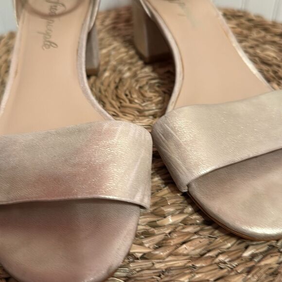 Free People Marigold Block Heel Cream/Goldish - 38 - Great Condition - Picture 9 of 9